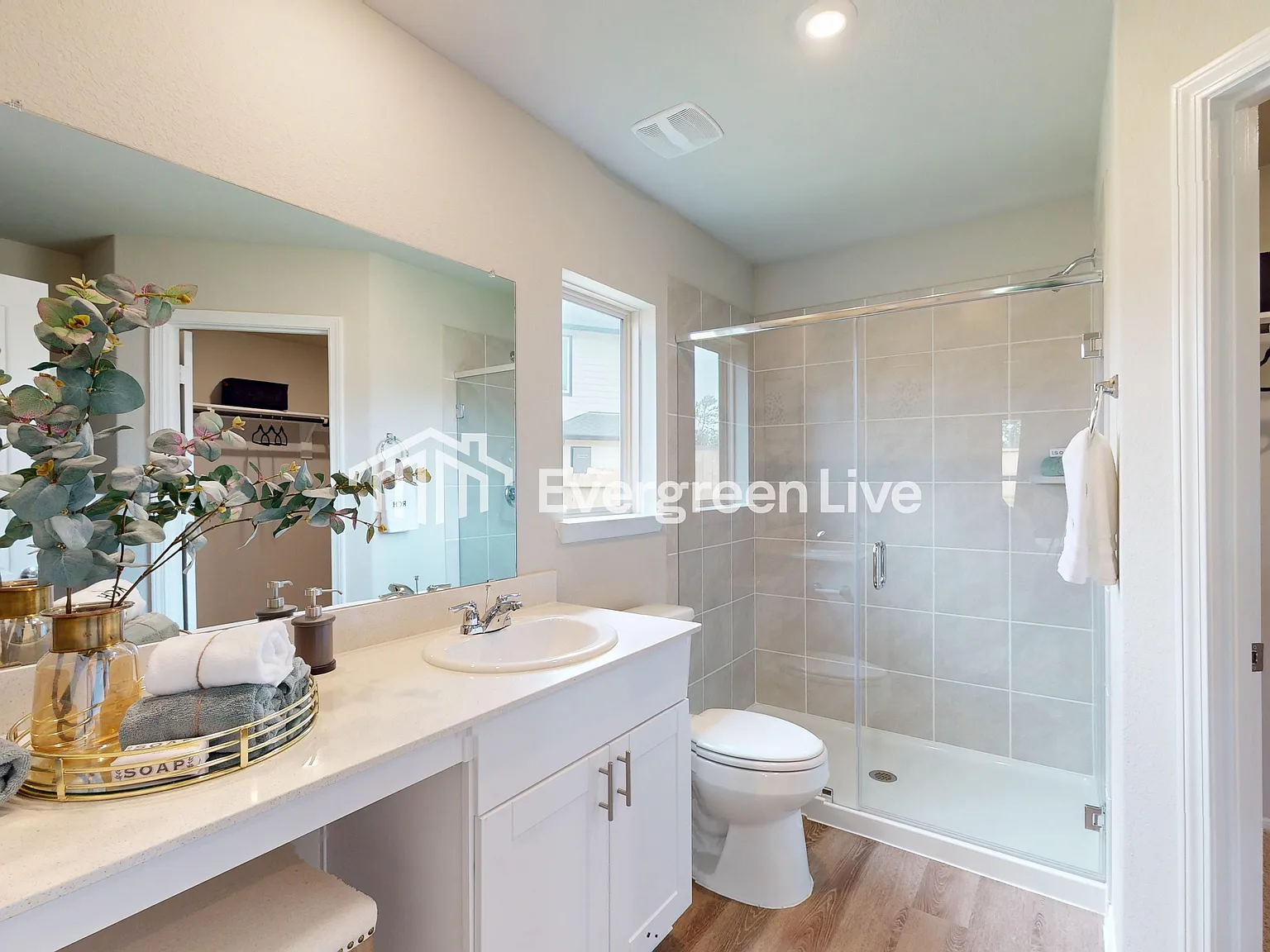3 bed, 2.0 bath, 1569 sqft, $1,845 — Photo 4