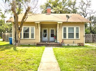 229 Travis St, Kerrville, TX 78028