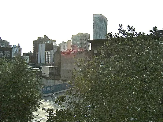 Rented by City Connections Realty | media 77