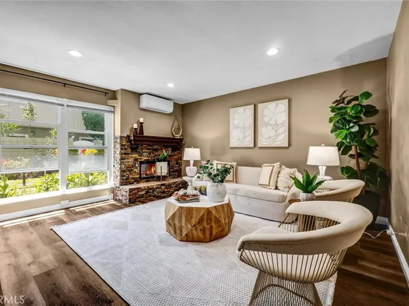 1604 Mitchell Ave, Tustin, CA 92780