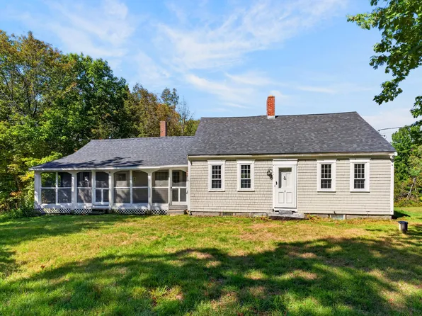 6 Barton Road, Windsor, ME 04330