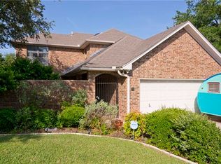 76 Legend Rd, Benbrook, TX 76132