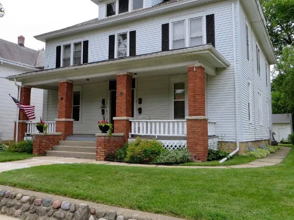 125 S Prospect St, Rockford, IL 61104