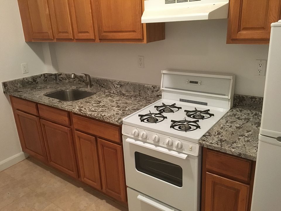1st image of 3115 30th Ave