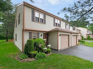 18 Chestnut Ct, Rocky Hill, CT 06067
