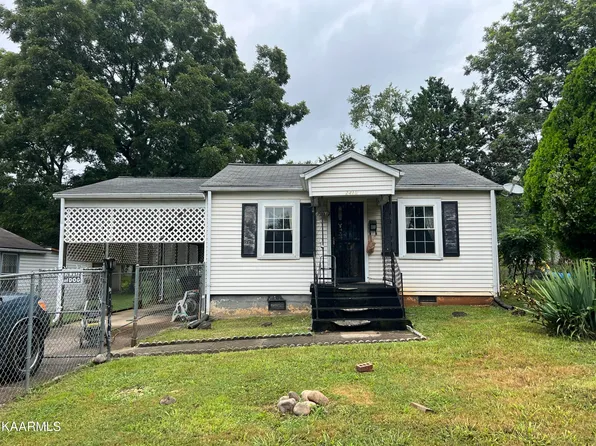 2415 Brown Ave, Knoxville, TN 37917