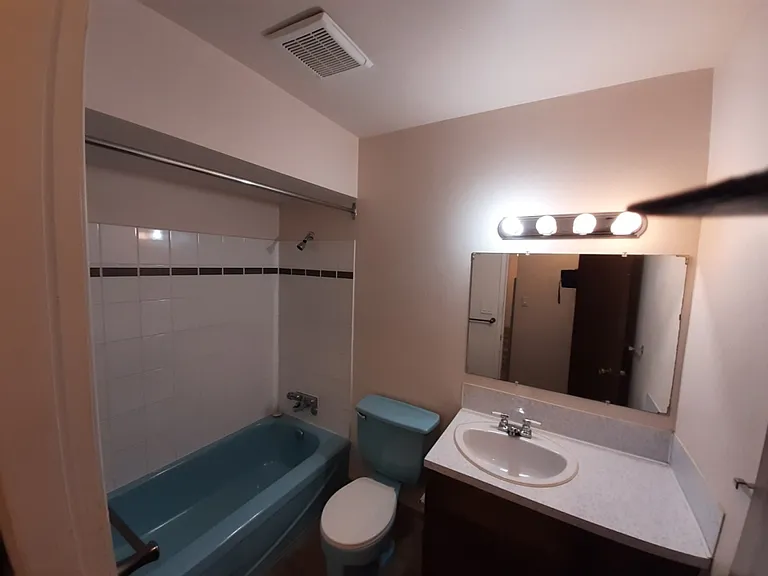20727 Fraser Hwy #11 — Photo 7