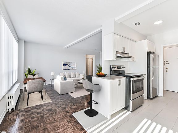 5th image of 135 Lawton Blvd #1-Bedroom