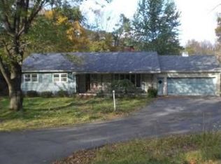 148 Reservoir Rd, Middletown, NY 10940