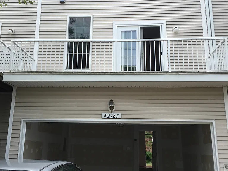 42765 Hollingsworth Ter #5E — Photo 2