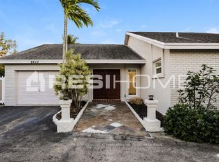 8430 NW 5th St, Hollywood, FL 33024