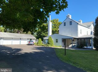 4220 Davisville Rd, Hatboro, PA 19040