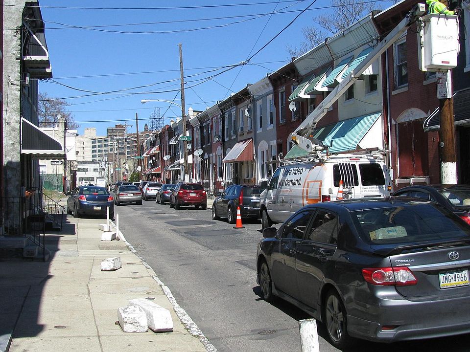 1st image of 2412 N Carlisle St