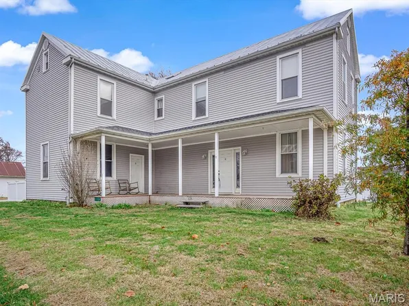 110 N Park St, Hecker, IL 62248