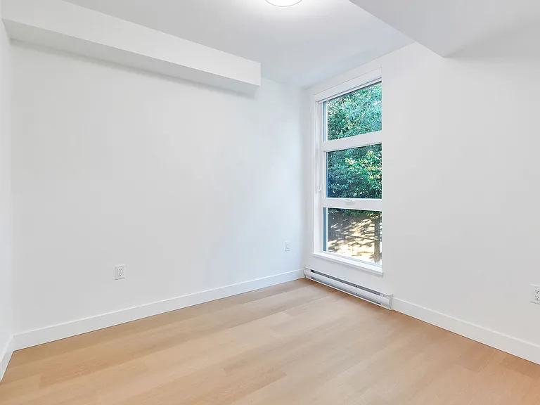1490 W 32nd Ave — Photo 19