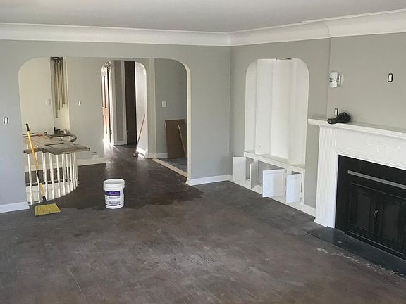5th image of 2604 W Jarvis Ave #2604