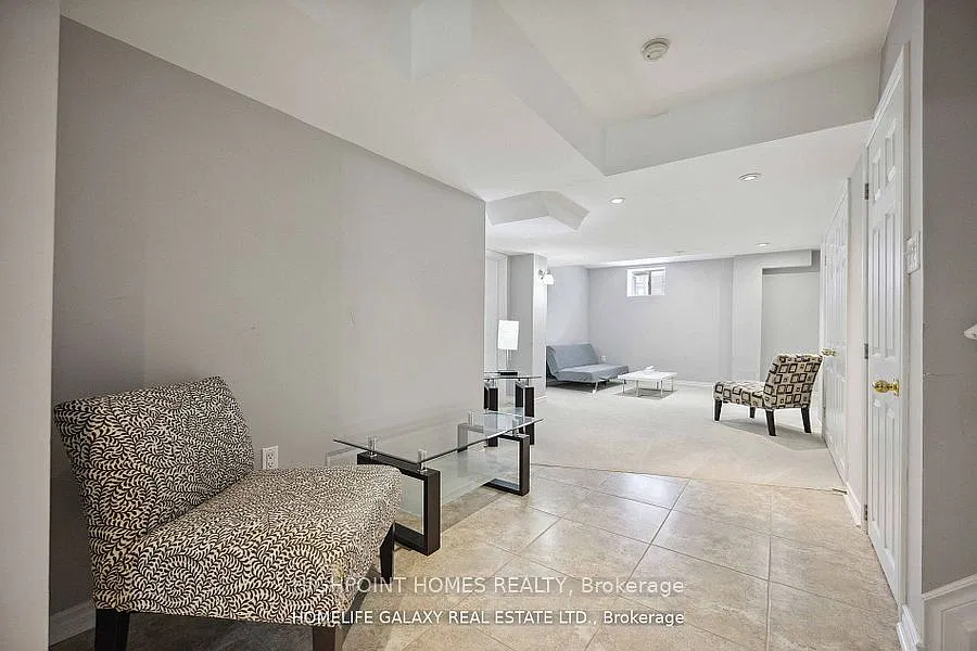 2 bed, $1,650 — Photo 2
