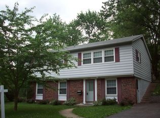 5703 Habersham Way, Alexandria, VA 22310
