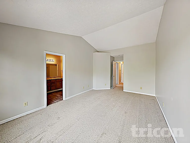 4830 Countrybrook Ct — Photo 13