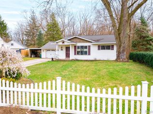 40179 Alden Rd, Van Buren Township, MI 48111