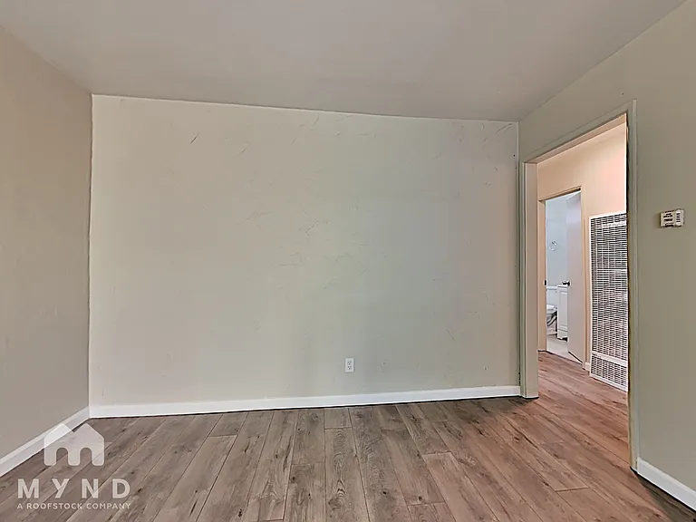 466 Capitol Hill Ave #1 — Photo 2