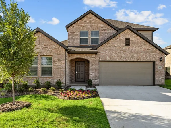 3205 Majesty Ln, Denton, TX 76208