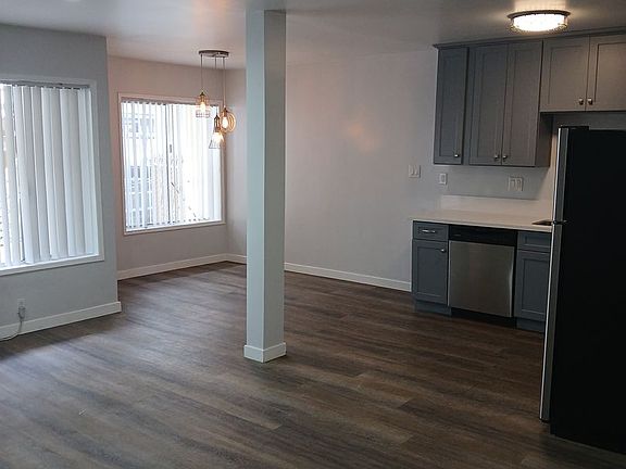 2nd image of 544 N Hayworth Ave APT 5