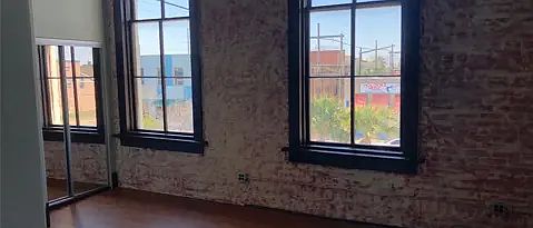 5th image of 2427 Market St #4
