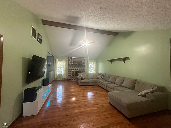 5th image of 608 Morningside Dr