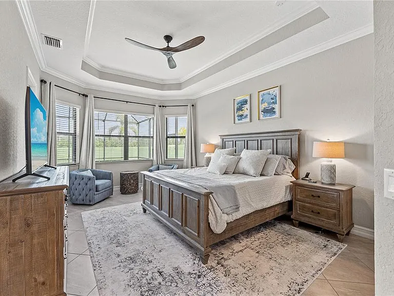 5623 Mulligan Way — Photo 43