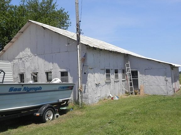 2nd image of 48998 Highway 3