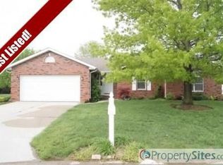 6409 Brookfield Dr, Waterloo, IL