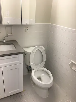 Rented by UES Management | media 4