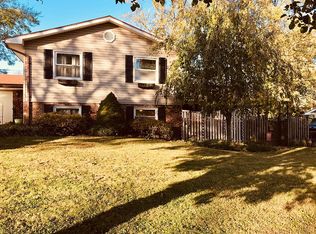 317 Louise St, Farmington, MO 63640