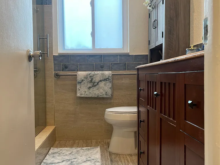 Bathroom #1