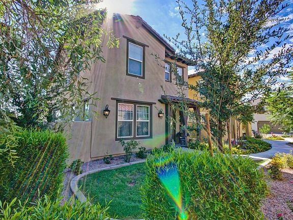 3rd image of 3510 E LAKEWOOD Parkway #110