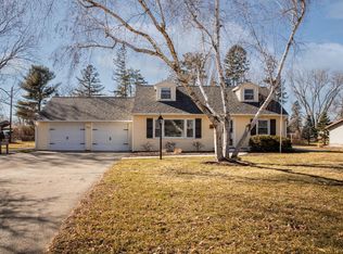 2669 Erin Ln NE, Rochester, MN 55906