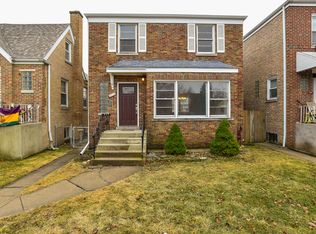 5533 W Sunnyside Ave, Chicago, IL 60630