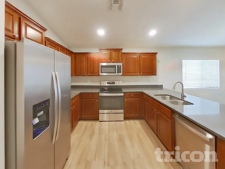 3781 E Superior Rd — Photo 6