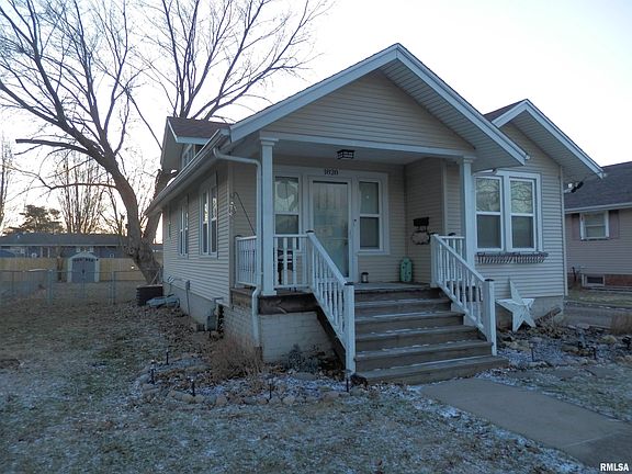 2nd image of 1828 Baird Ave