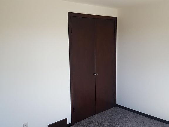 4th image of 41 Broezel Ave #43