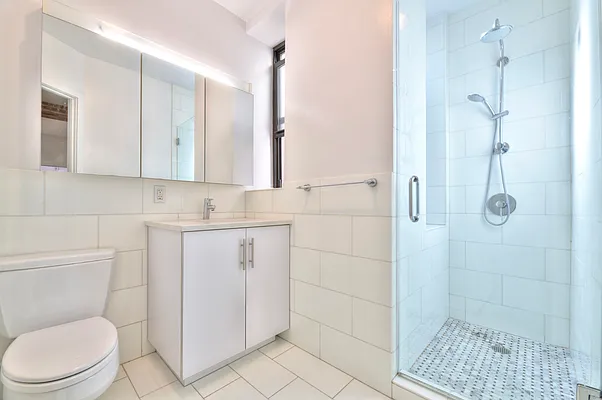 Rented by REAL New York | media 6