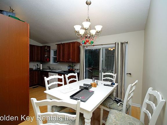 4th image of 203 Duffy Dr