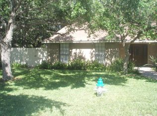 6910 N 1st Ln, McAllen, TX 78504