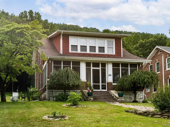28 Hillside Avenue, Haverstraw, NY 10927