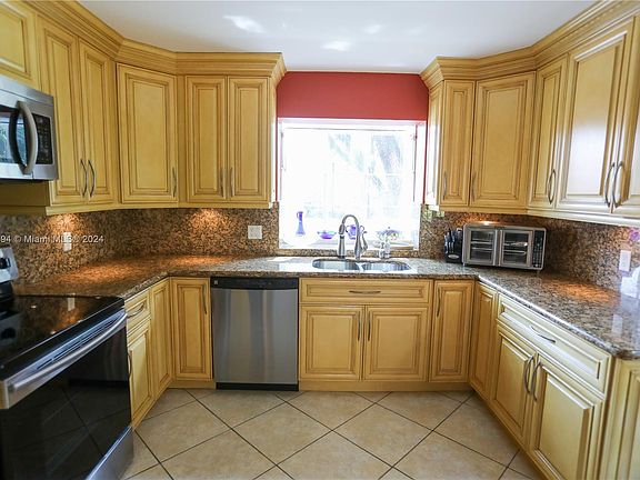 2nd image of 9310 NW 50th Doral Cir S #9310