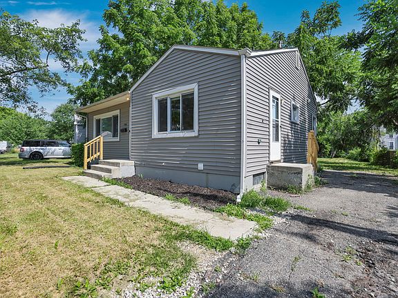 4th image of 2344 Belcher Dr
