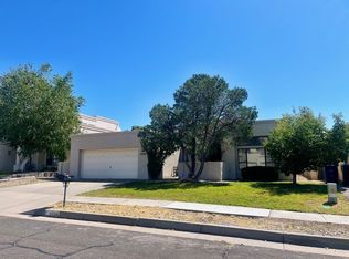 8700 Canyon Run Rd NE, Albuquerque, NM 87111