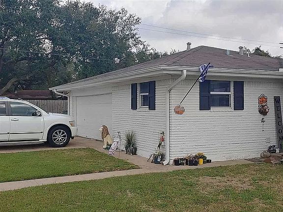 4th image of 2646 15th St