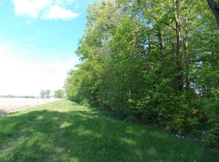 7100 Griebel Dr, Hoagland, IN 46745